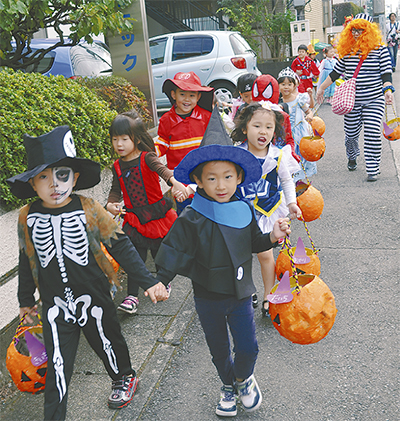 保育園でハロウィンの仮装をしよう！手作り衣装のアイデアを紹介お役立ち情報保育求人ラボ