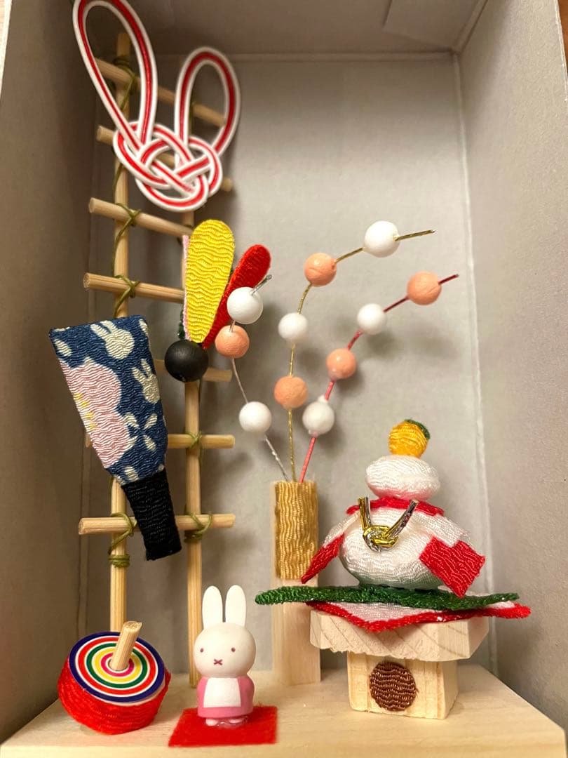 Amazon.co.jp: おやつ堂限定 2023年 ミッフィー おやつ堂 下げ飾り : おもちゃ