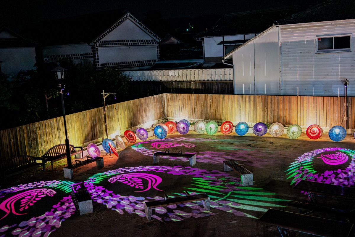 奈良市 今年は花火が間近で！ 昨年10万人が訪れた「平城京 秋の散楽フェスタ2025」が10月10日〜13日に！号外NET 奈良市