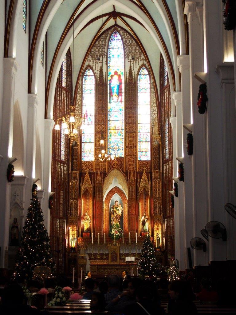 ハノイ大教会を観光するなら知っておきたい！入れる時間・アクセス・見どころガイド - ベトナムリアルガイド