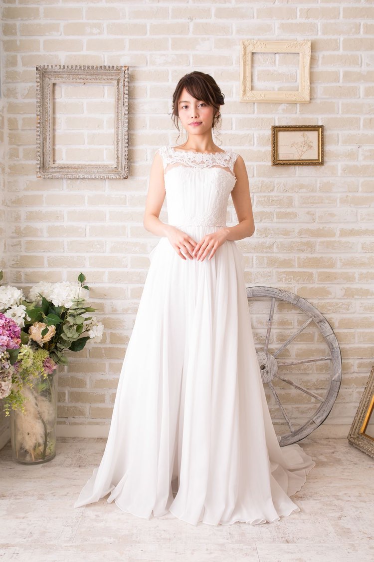 レンタルウェディングドレス エンパイヤミューズウェディングドレス ウェディングドレス工房てくまりんぼ