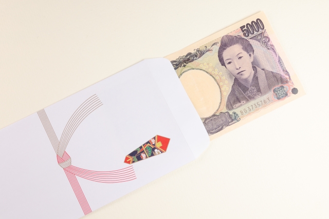 神社のお祭りへご祝儀 のし袋の書き方と金額の相場はコレ！なるほど