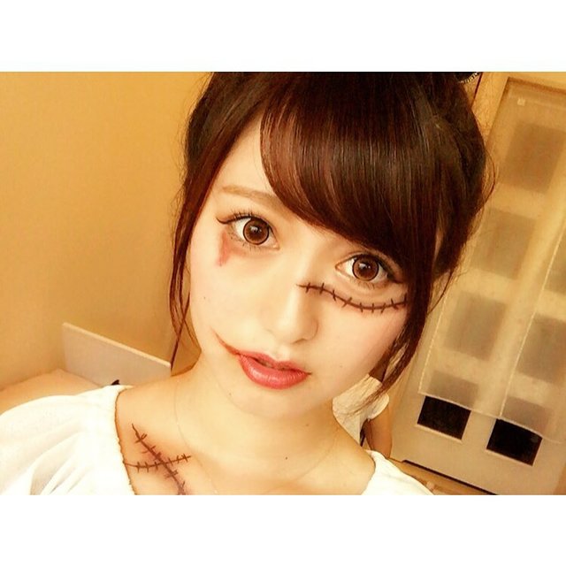 ハロウィンメイクのアイデアと簡単手法