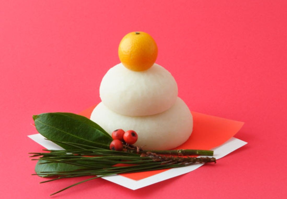年末発送・正月セット 鏡餅、敷紙、葉付きみかん 大小各1セット 計2セット島根県津和野町ふるさと納税サイト「さとふる」