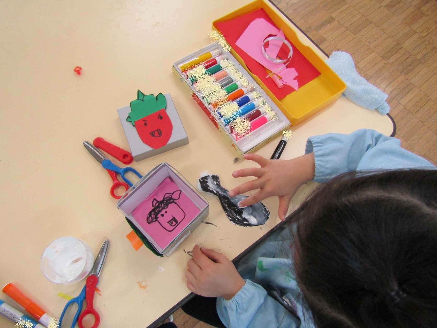 牛乳パックでかわいいオニの豆入れ～節分の豆まきを楽しもう 2月の工作 保育士・幼稚園教諭のための情報メディア ほいくis ほいくいず