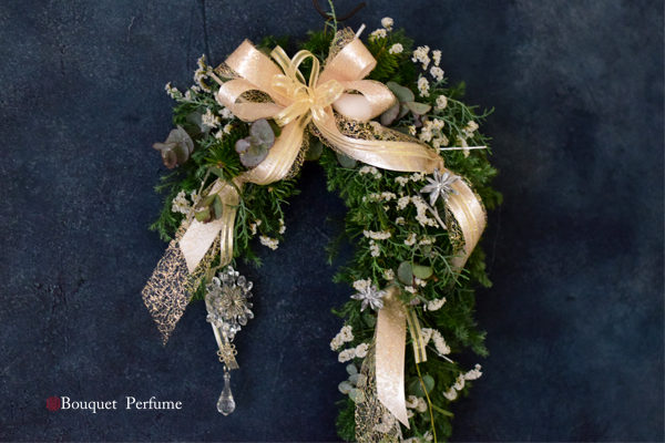 布リース」のアイデア 60 件リボンリース, リボンリース 作り方, 布のリース