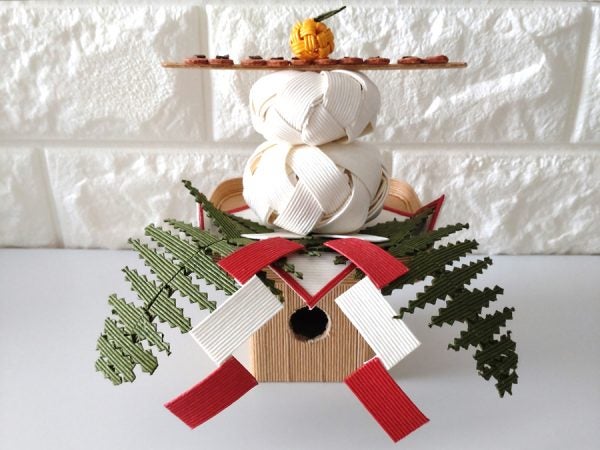 触りたくなっちゃう鏡餅〜意外なもので作る？正月製作遊び〜保育と遊びのプラットフォーム ほいくる