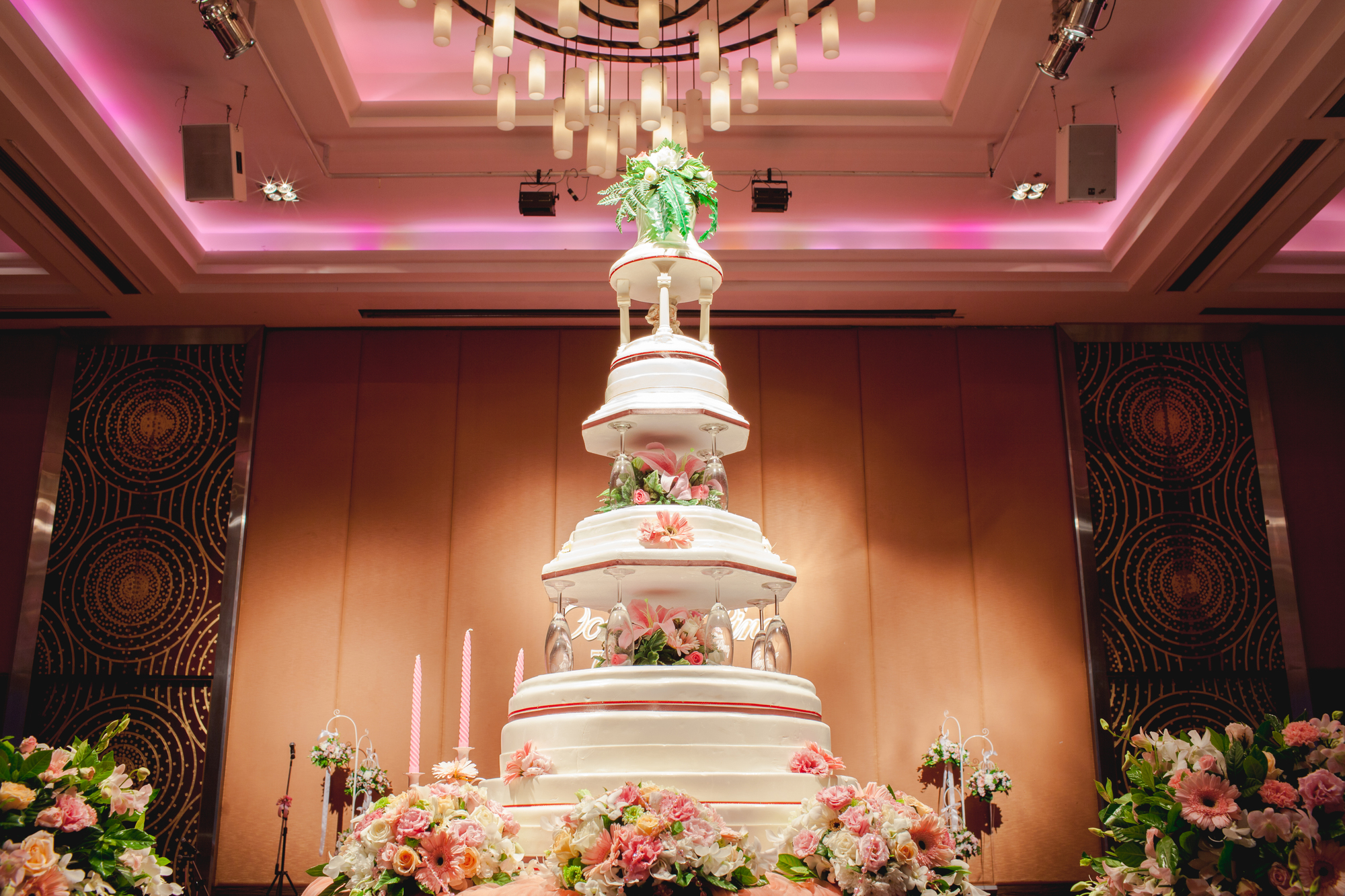 百花繚乱☆豪華なウェディングケーキ ANAインターコンチネンタル石垣リゾートby IHGのブログ - 宿泊予約は＜じゃらん＞