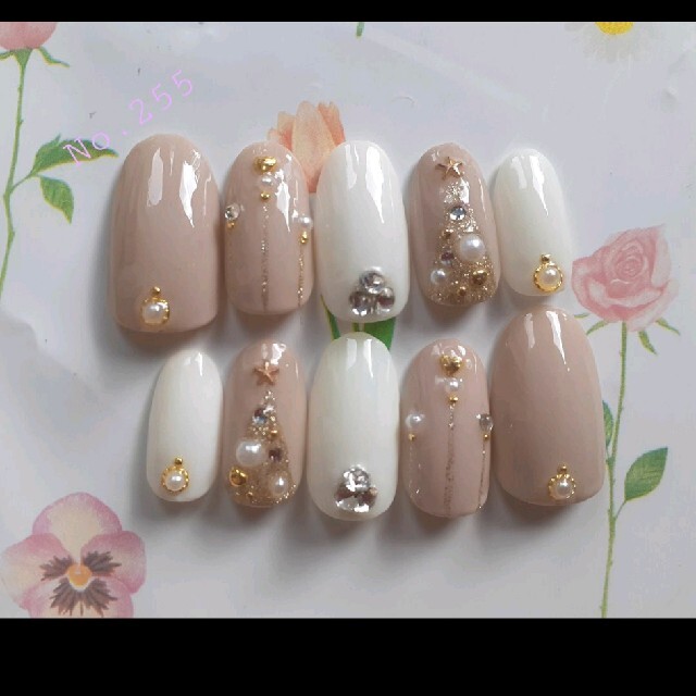 クリスマス後も使える大人かわいいい結晶14本セットのネイルチップ 018 - ネイルチップ通販Ｒｕｒｕ ｎａｉｌ