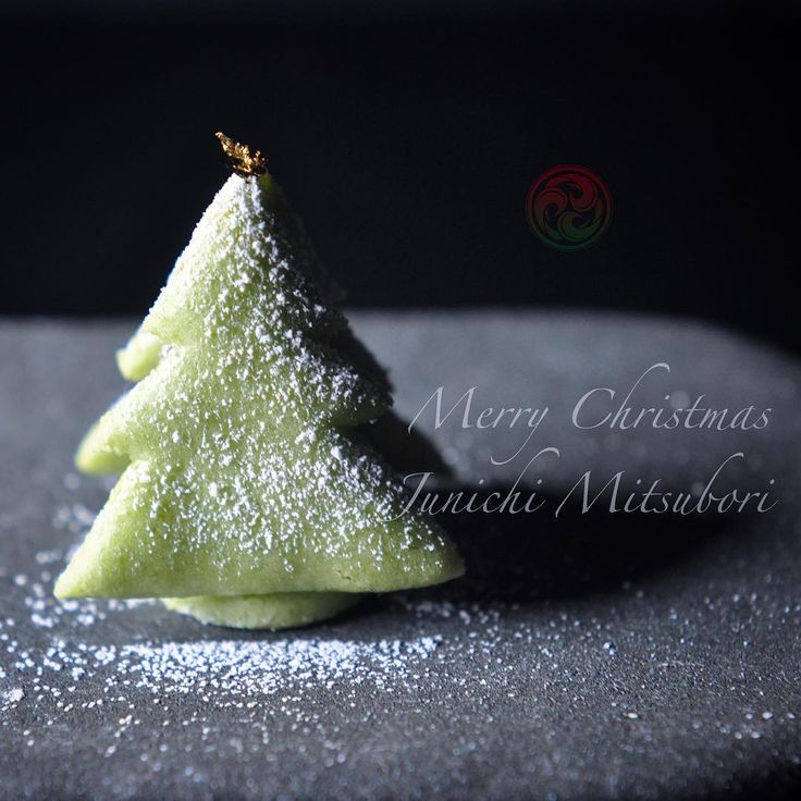 たーぼのははの半額生活： 和菓子でクリスマスツリ