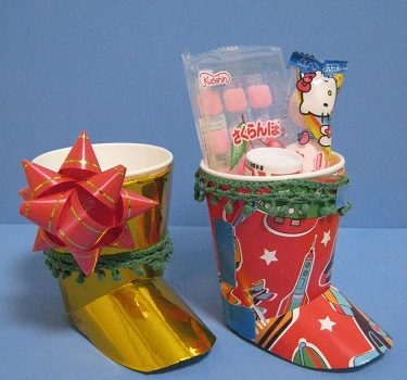 紙コップでできる！クリスマスのベルの作り方ほいくびより