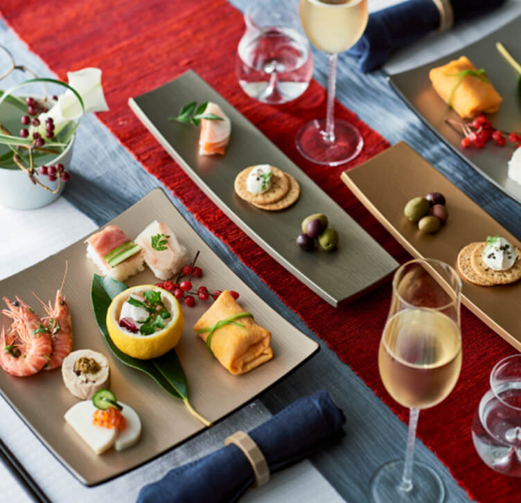 2023年元旦備忘録② おせちののったテーブル編おせち おせち料理お節お節料理手作りおせちお正月料理お正月のテーブルコーディネートお正月のテーブルセッティングテーブルコーディネートtablecordinatetablecoordinateテーブルセッティング