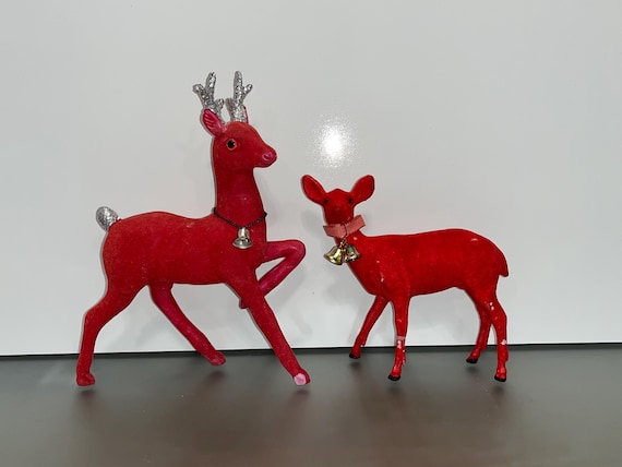 白い背景に輝く角と赤い鼻を持つトナカイイラスト素材透過、PNGフリー画像ダウンロード - Pngtree