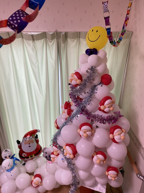 高齢者に喜ばれるクリスマスレク5選！イベントを盛り上げるコツも明日の介護をもっと楽しく 介護のみらいラボ 公式