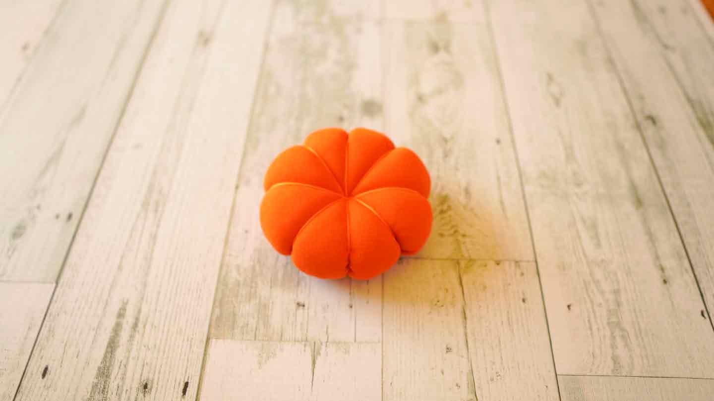 手作りハロウィンかぼちゃ帽子 - メルカリ