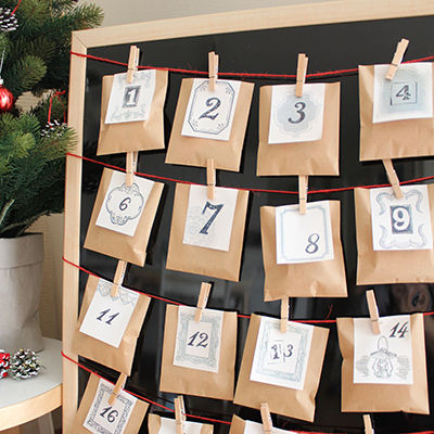 ポケモンのアドベントカレンダーと、フィギュアで遊べる飾れるボード作りをしましたつづる