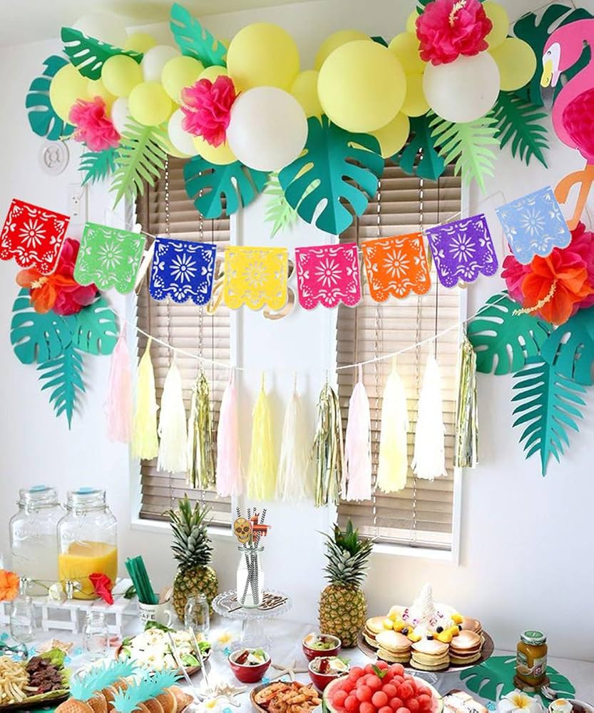 先日、死者の日のイベントがあったので、遊びに行ってきました✨パペルピカドが可愛く飾られてて嬉しい😆 @mexi.jpメキシコ民芸品パペルピカドキャンプカラフル死者の日メキシコ雑貨メキシコメキシコシティオアハカカラベラガイコツスカルBBQ