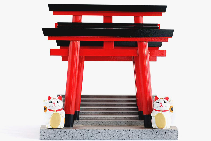 デバリエ招き猫 猫 置物 癒し 商売繁盛 厄除け 病除け 開運 金運アップ 福を招く 玄関 飲食店 開店祝い 飾り物 誕生日 記念日 クリスマス新年 プレゼント 雑貨 オブジェ cb039 -ジュエリーギフト デバリエ - プレゼント＆ギフトのギフトモール