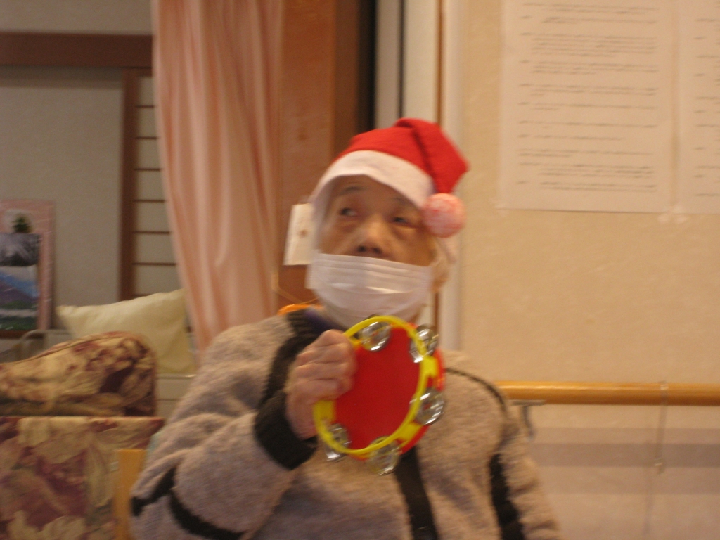 社会福祉法人南山会喜多見ホーム東京都世田谷区 »デイサービス クリスマス会＆年忘れ会を実施いたしました