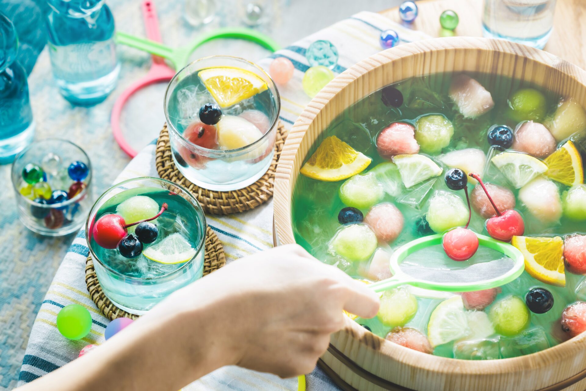 すいかの風鈴の写真素材写真素材なら「写真AC」無料 フリー ダウンロードOK