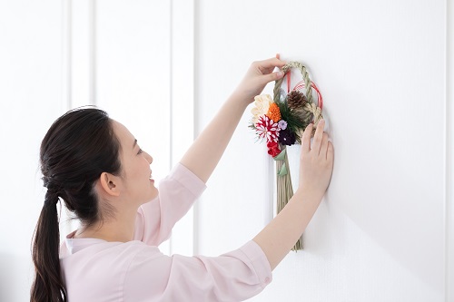 40.しめ縄 正月飾り 注連縄 松飾り クリスマス リース スワッグ ドライフラ お正月飾りは使い回してOK？お正月用品を来年も使えるように収納できるオススメ保管場所埼玉でトランクルームをお探しならhabit ハビット