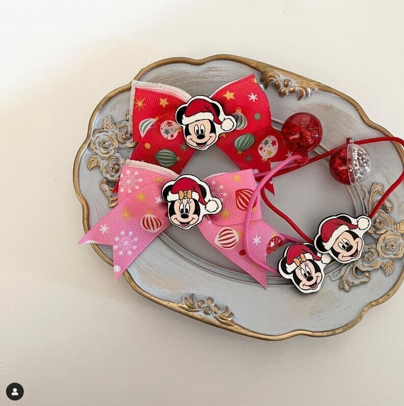 ダイソー「かわいいデザインがいっぱい」「早めにGETが吉！」話題のディズニークリスマスグッズ5選たまひよ