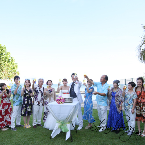 楽天市場レンタル6日間〜・往復送料込み サムシングブルー ドレスムームー ワンピース レディース ウエディング お揃い 家族 両親ブライズメイド ハワイ 沖縄 グアム バリ かりゆし サマードレス 結婚式 お呼ばれ服 服 リゾートクローゼット : リゾートクローゼット