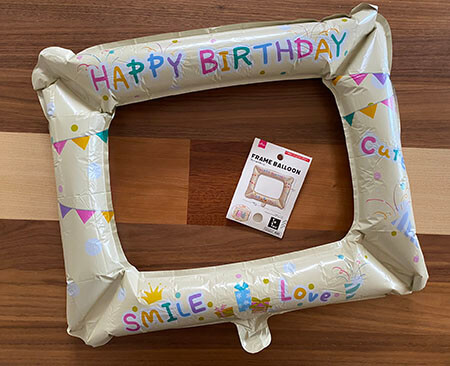 100均ダイソーで買ったお誕生日グッズと飾り ガーランド、メガネ、帽子 - 心を楽に、シンプルライフ