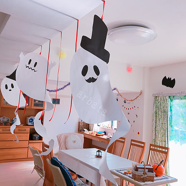 今年はハロウィンの飾り付けを♪ ユニークなデコレーションアイデアキナリノ