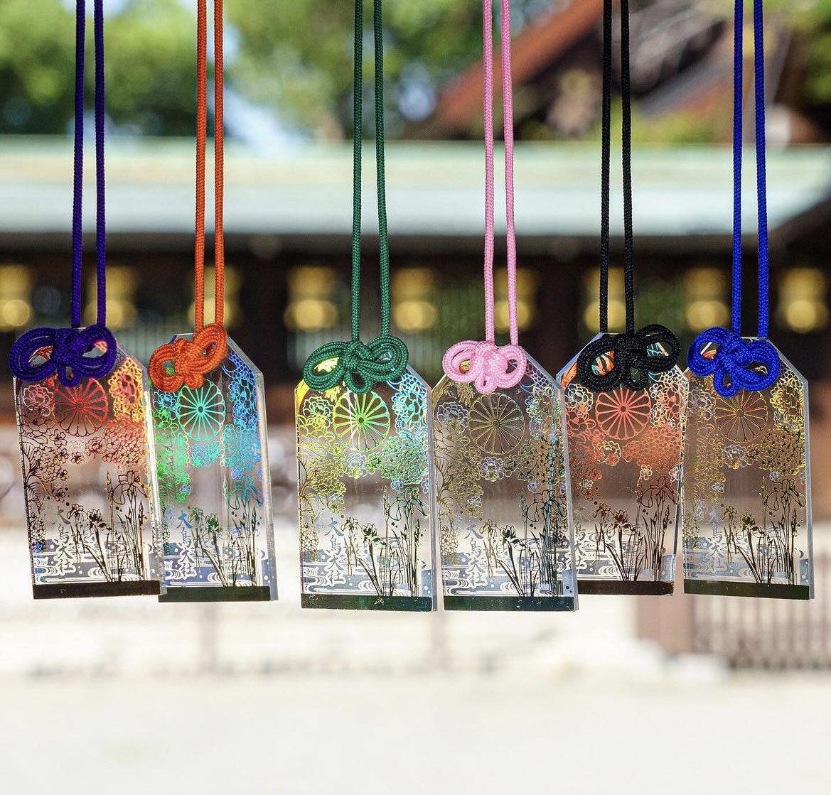 縁結びレースお守り：大阪の露天神社
