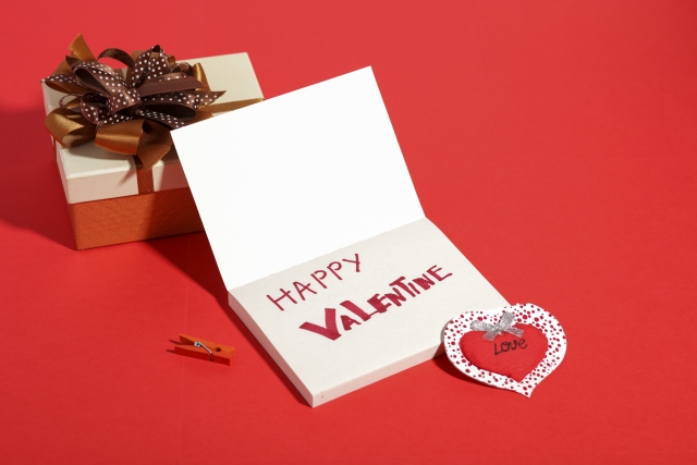 彼氏へバレンタインプレゼント！オリジナル絵本ギフト専門店 ありがとう