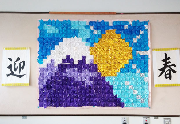 2025 壁面飾り壁画飾り巳年巳蛇だるまあけましておめでとうお正月 保育園 幼稚園 施設 ハンドメイド 壁面
