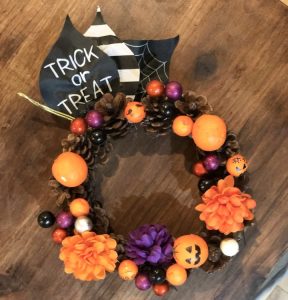 100均 秋を感じるインテリア『ハロウィンリース』を簡単手作り♡PuChiMaぷちま