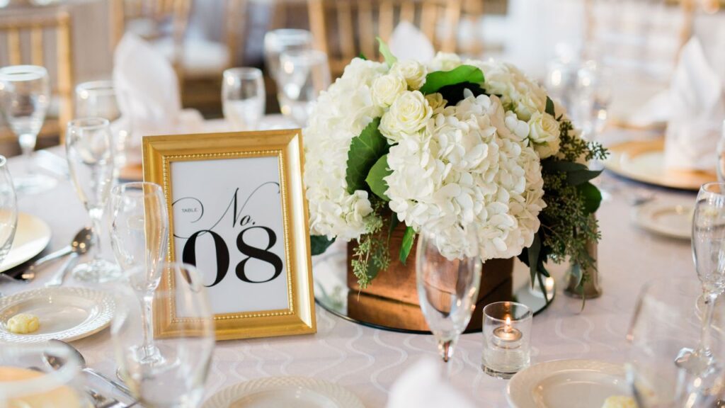 結婚式の節約術とおすすめアイデア