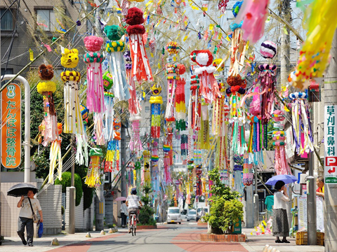 2025年開催 仙台七夕まつり見どころガイド！日程、アクセス、吹き流しの楽しみ方も - LIVE JAPAN日本の旅行・観光・体験ガイド