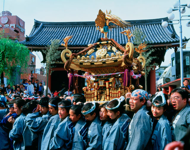 冬の祭り：提灯 無料写真素材