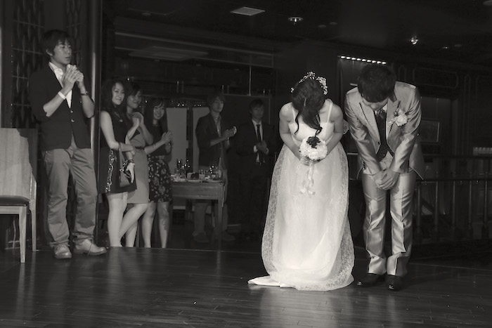 実際に参列して、明るい曲なのにじーんと感動しちゃった結婚式の退場曲を集めました🥲💖結婚式退場曲結婚式動画結婚式入場結婚式退場ウェディングソングウェディング曲結婚式BGM結婚式ソング