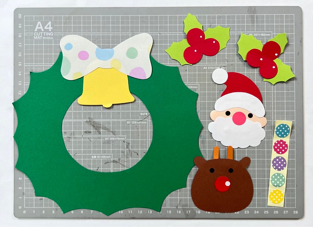 壁面飾り 壁面製作 製作キット クリスマス リース 製作 保育 キット 12月装飾 装飾 冬 キット 保育シアター:Nanana* 通販15019754Creema クリーマ