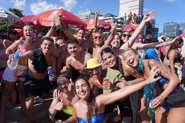 カーニバル日程 2022年のリオのカーニバルはいつ？リオ日本人宿「カイピリーニャ」