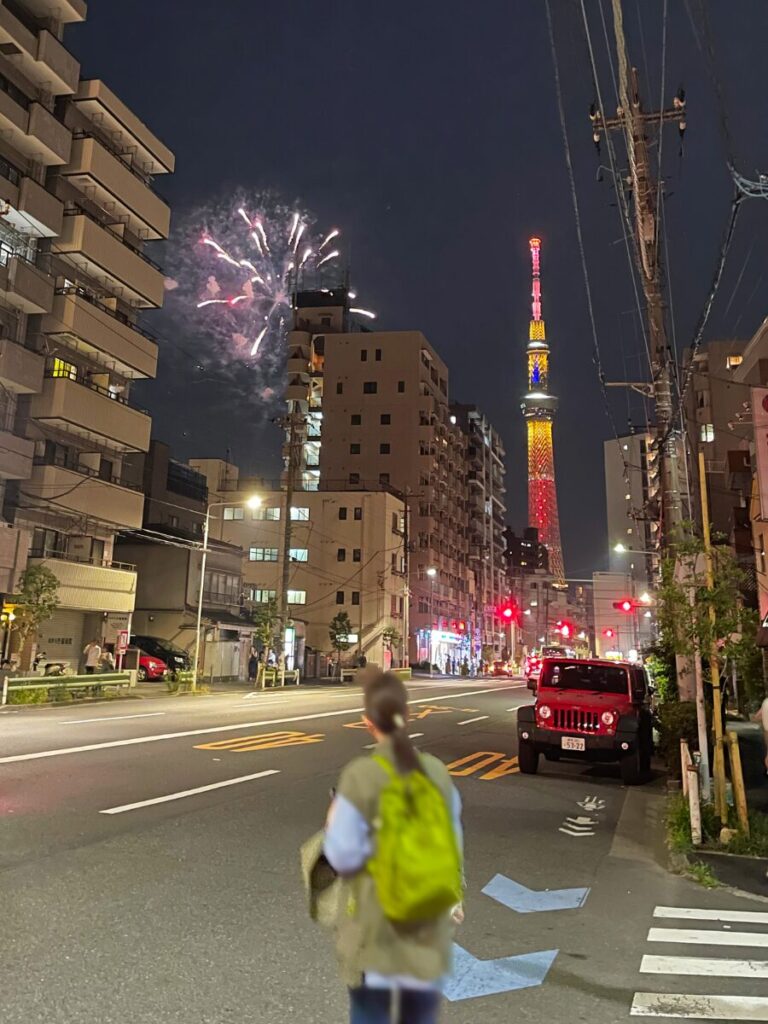 初めて隅田川花火大会行ってきました!!!』浅草 東京 の旅行記・ブログ by ぴくしーさん フォートラベル