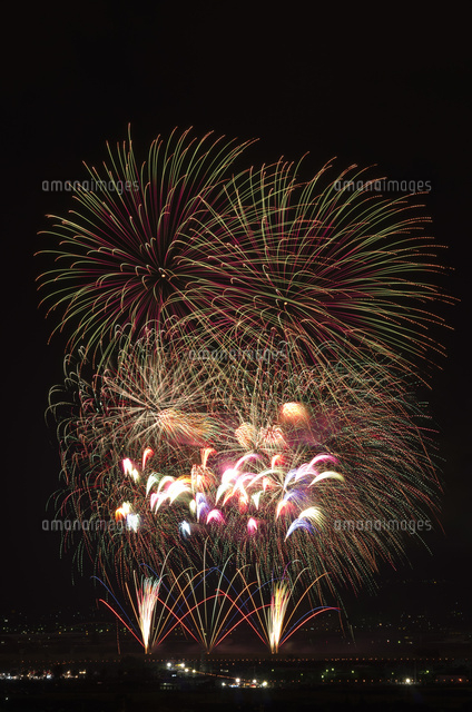 Amazon.co.jp: カードゲーム 花火：スターマイン 日本語版 : おもちゃ