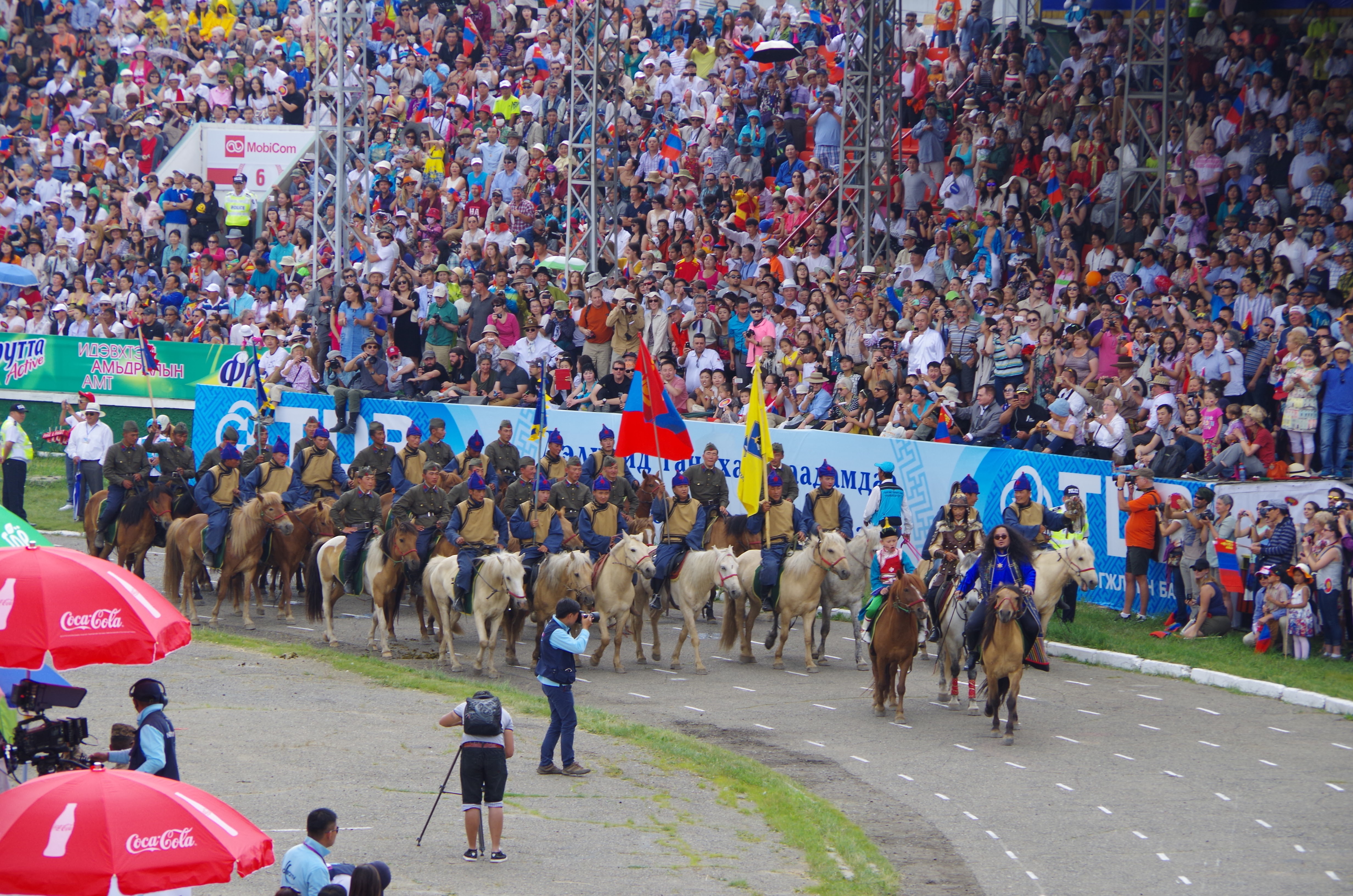 ナーダム祭り - BRAIST INC