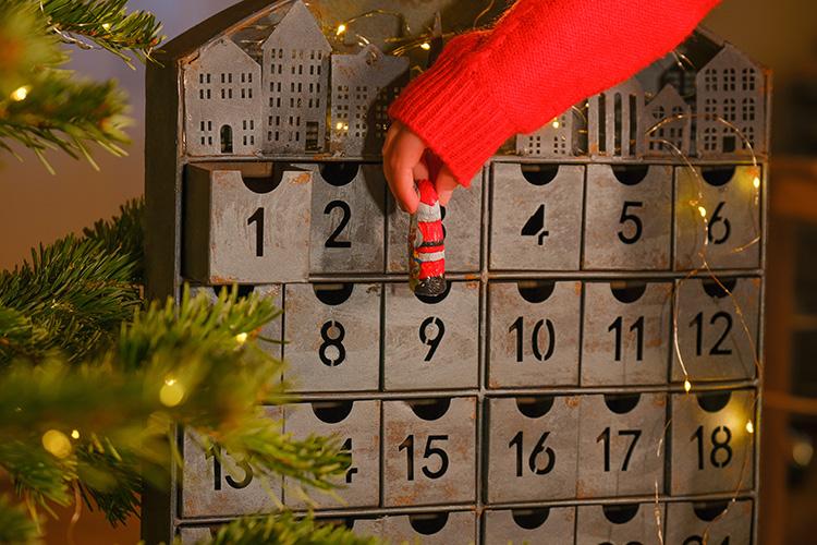 おうちクリスマス 簡単！アドベントカレンダーの作り方