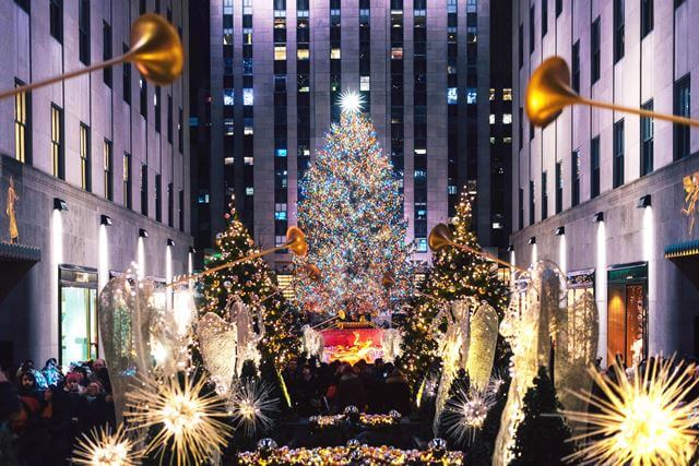 クリスマスの過ごし方、海外と日本との違いを比較してみました！ - イルミラボ