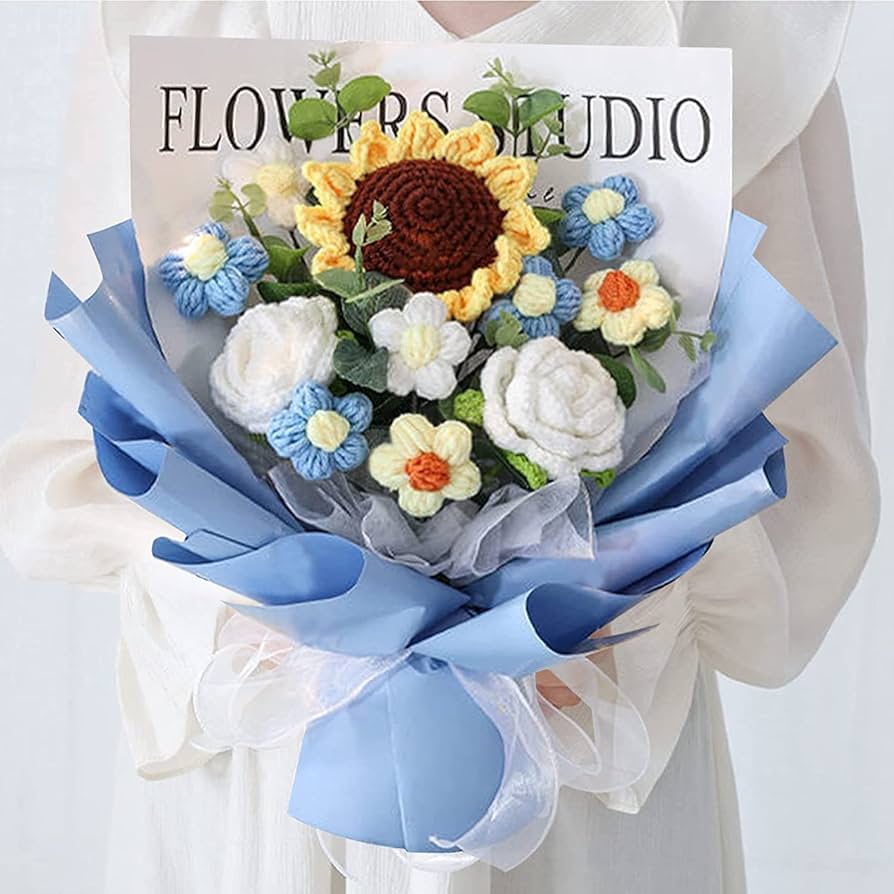 葬儀の生花祭壇、種類や選び方、費用を抑える方法は？ 家族葬のタクセル 栃木・茨城・静岡・群馬・愛知・宮城の葬儀・家族葬・火葬