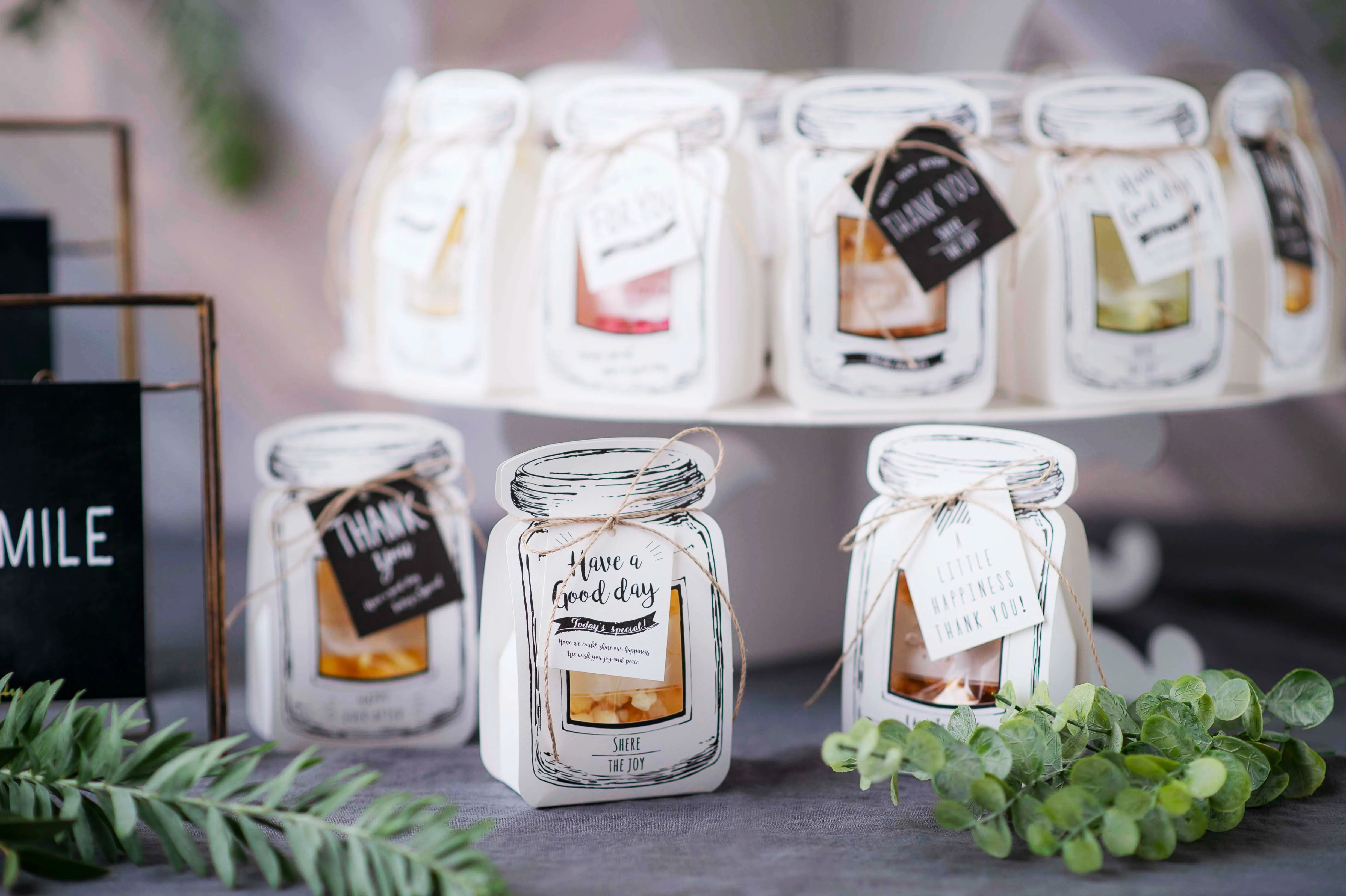 プチギフトにひと工夫♪ゲストにもーっと感謝が伝わるアイデアゼクシィ