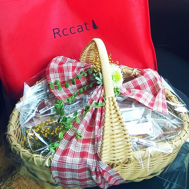 春の店頭を彩るギフトラッピングアイデア 時短で作れる見映えのいいギフト ギフト、ラッピング用品、包装資材通販 HEADS ヘッズ