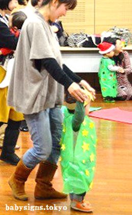 クリスマス会がより楽しくなりそうな、おもしろ遊び＆手作りアイテム〜オリジナル遊びから変身アイデアまで〜保育と遊びのプラットフォーム ほいくる