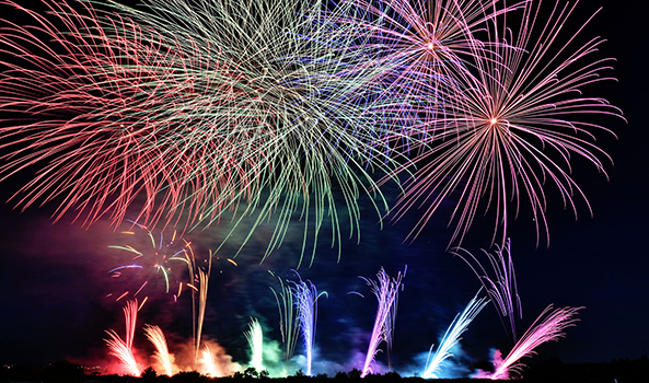 ✨2025年版 岐阜＆愛知の花火大会まとめ✨, 夏の夜空を彩る一大イベント🎇, 今年も絶対に見逃せない花火大会が盛りだくさんです！,『岐阜・愛知近郊花火大会』26選⁡,豊橋祇園祭 , 7 18 金 18:30〜22:00, 📍吉田神社境内,7 19 土 18:00〜21:00, 📍豊川河川敷, ⁡,第37回おがせ池 夏まつり花火大会 , 7 19 土 19:30〜20:10,