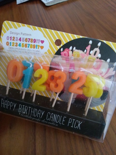 百円図鑑セリア ナンバーピックキャンドル 数字